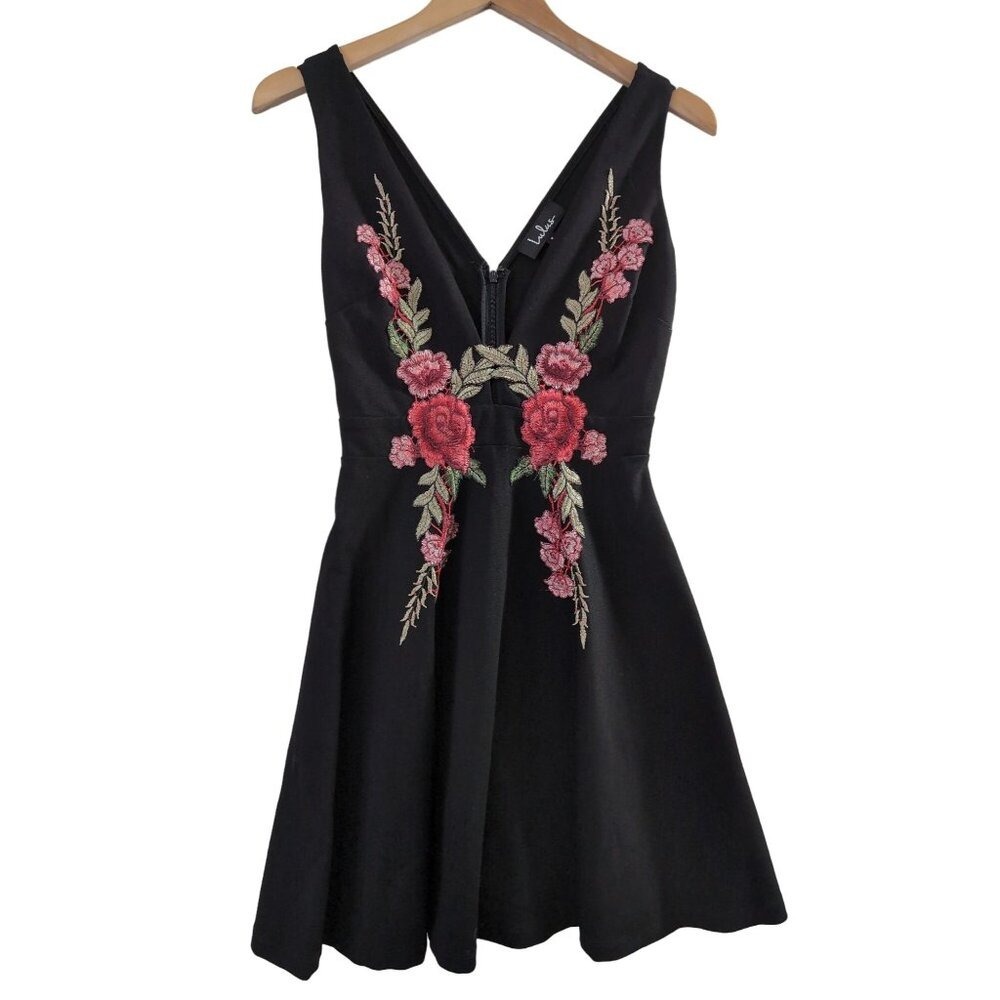 LuLus Rose Skater Dress Women S Black Floral Embroidered Romantic Boho Festival - Picture 2 of 10